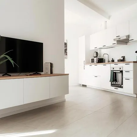 Lario By Quokka 360 - With Parking Next To * Комо