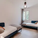Apartment Lario By Quokka 360 - With Parking Close To Como