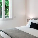 Apartman Lario By Quokka 360 - With Parking Close To