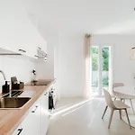 Lario By Quokka 360 - With Parking Close To *