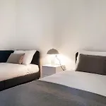 Apartman Lario By Quokka 360 - With Parking Close To *
