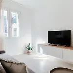 Lario By Quokka 360 - With Parking Close To Como